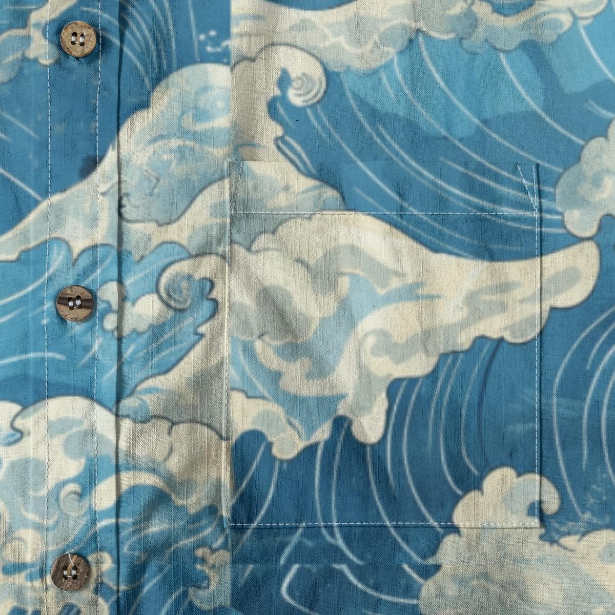 Men's Japanese Wave Print Shirt | Slub Cotton Button-Down