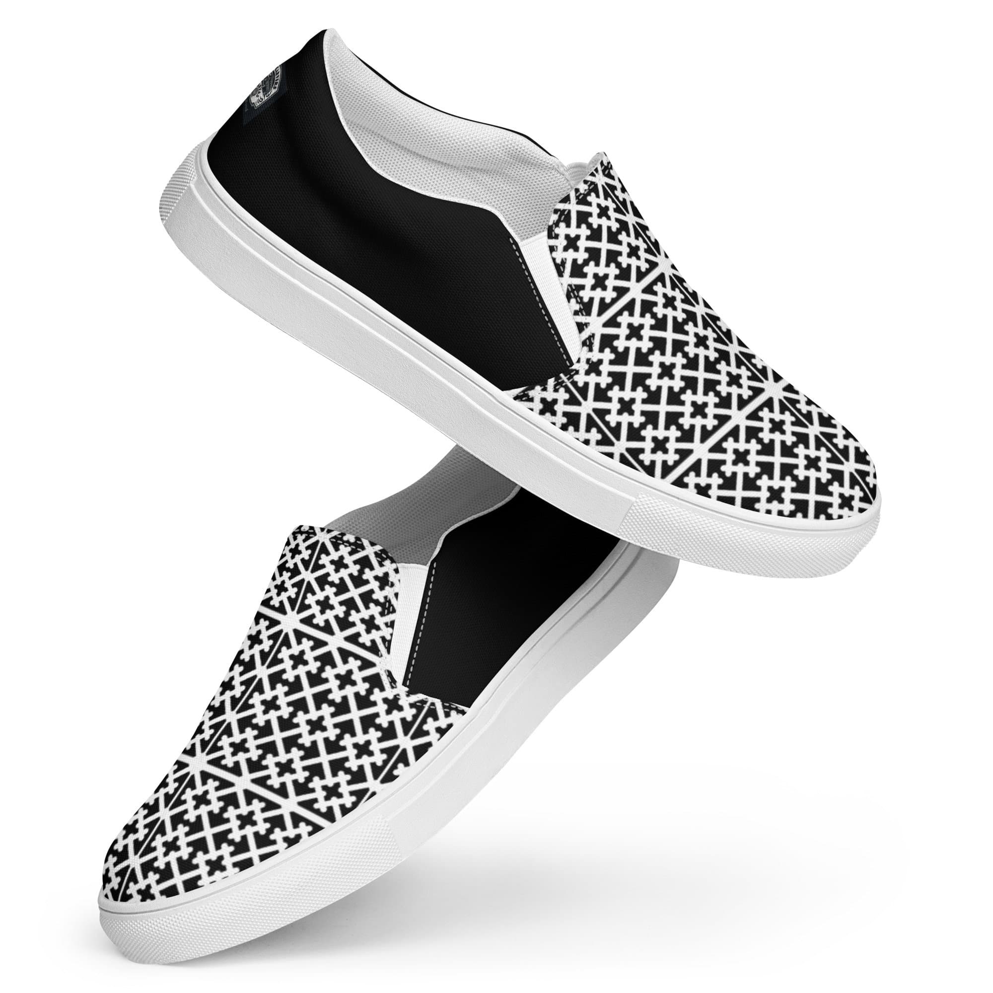 WindWood AC-Carvers™ Men’s slip-on canvas shoes